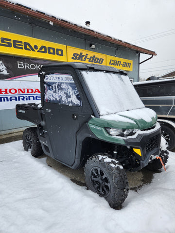CAB MODEL w/ Winch - Clearance Priced 2024 Defender DPS HD9